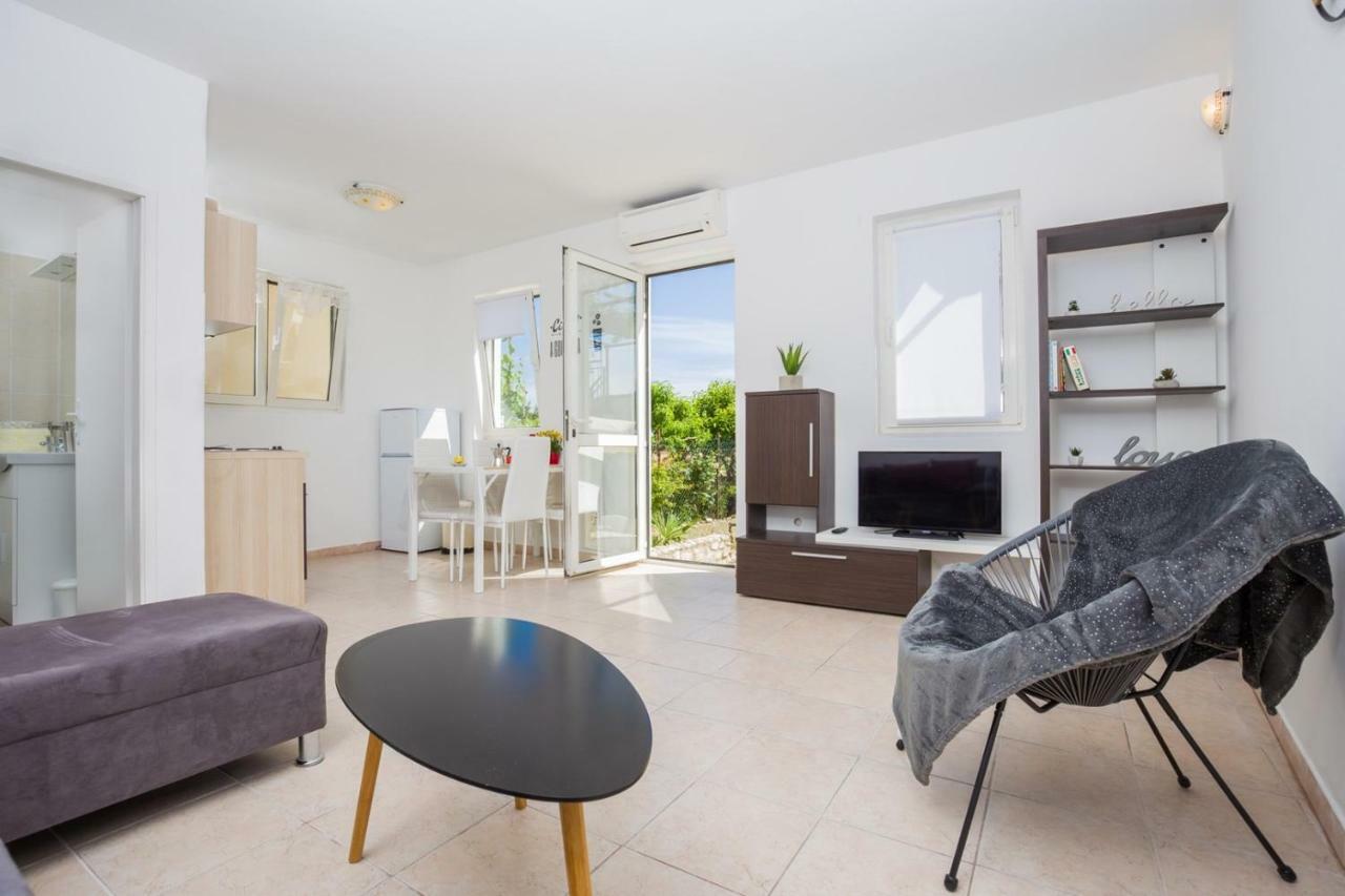 Apartment Kucera Rovinj Exterior foto