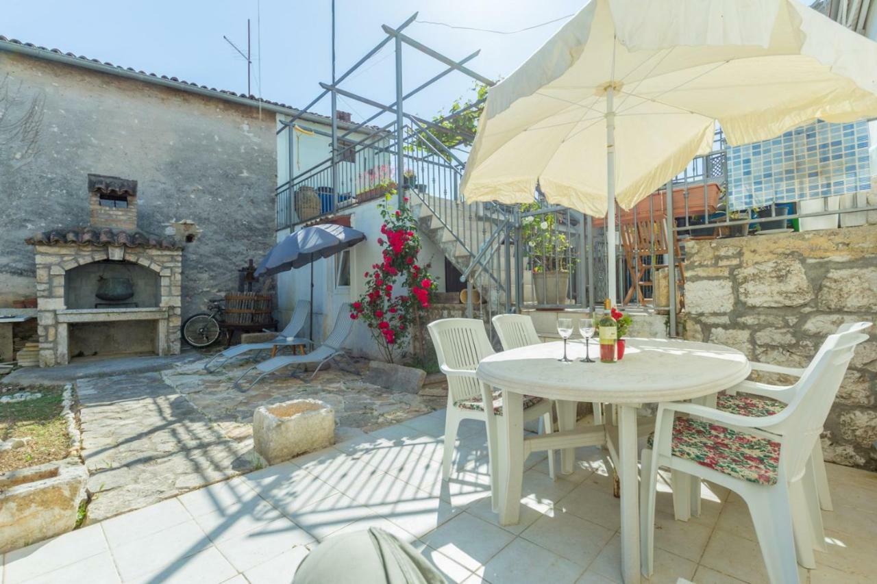 Apartment Kucera Rovinj Exterior foto